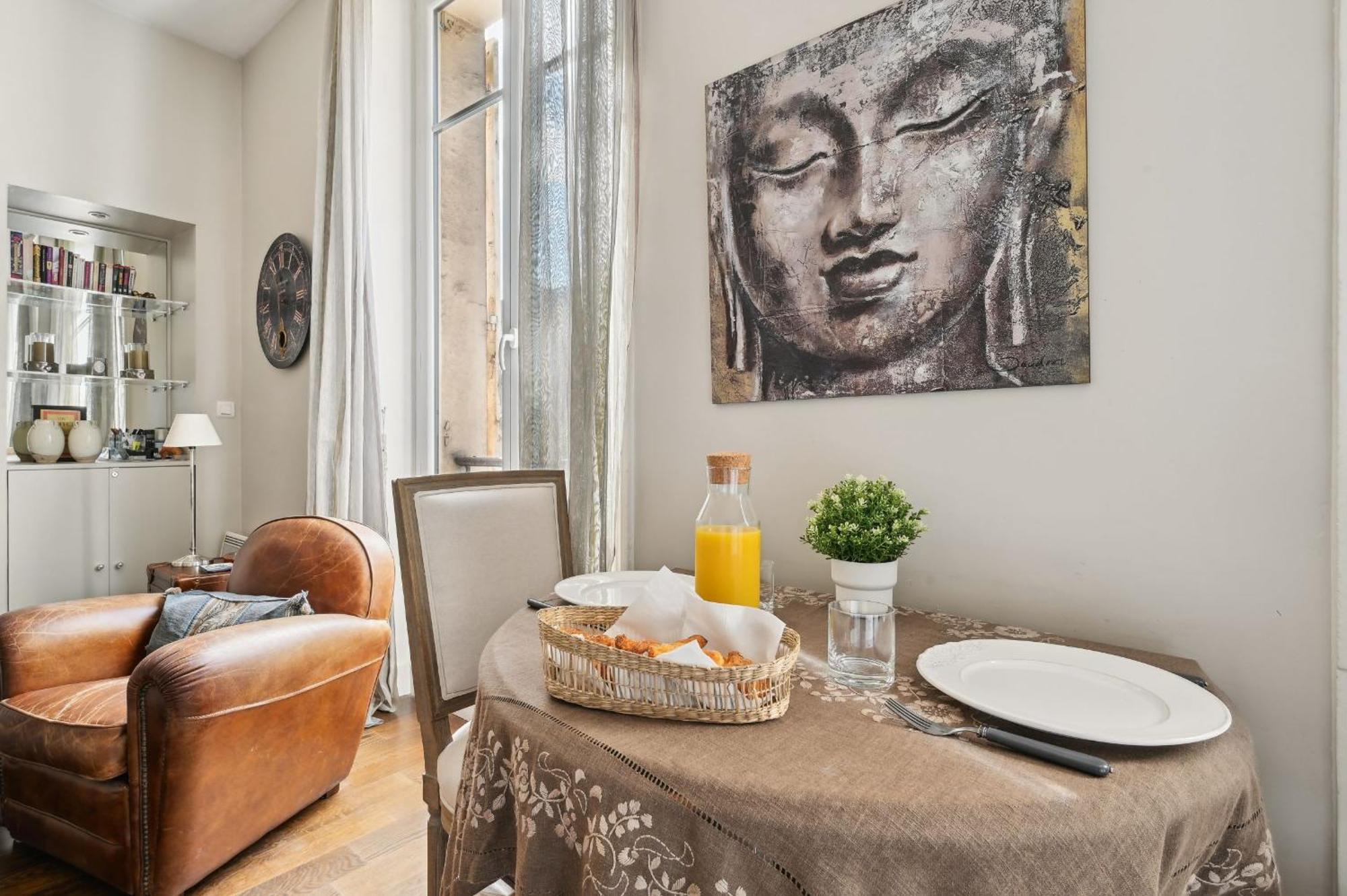 Champs-Elysees & Arc De Triomphe - Cityapartmentstay Париж Екстер'єр фото